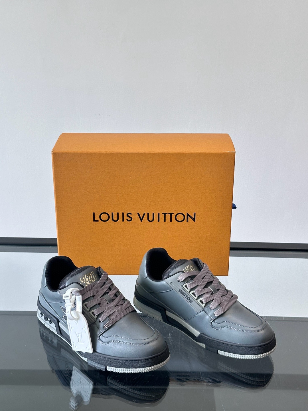 루이비통 Louis Vuitton Trainer 스니커즈