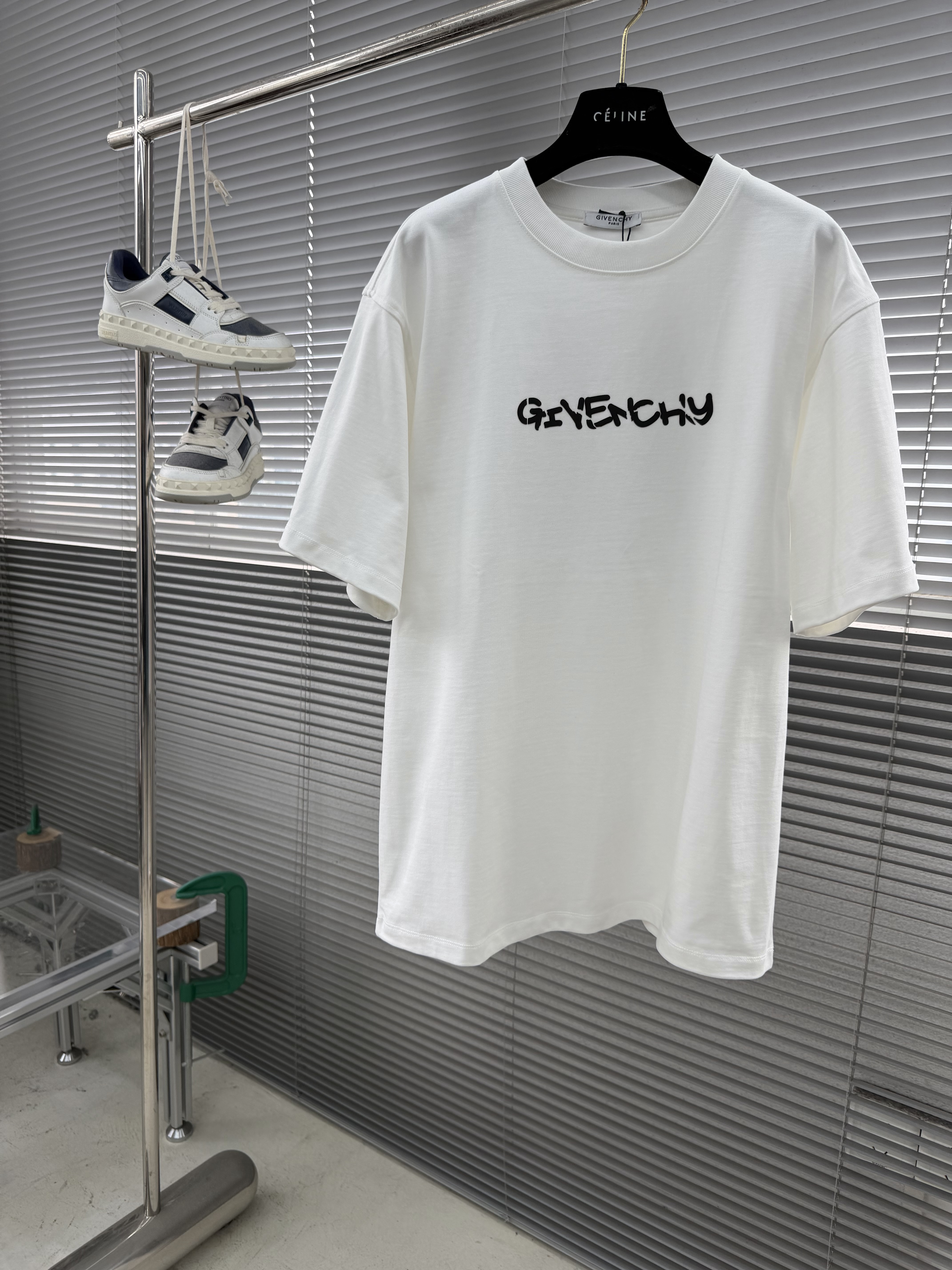 지방시 Givenchy 반팔 티셔츠