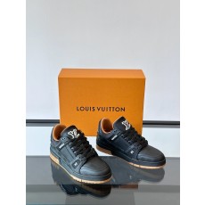 루이비통 Louis Vuitton Trainer 스니커즈
