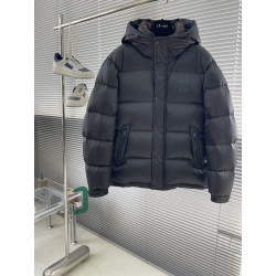 펜디 FENDI 다운재킷