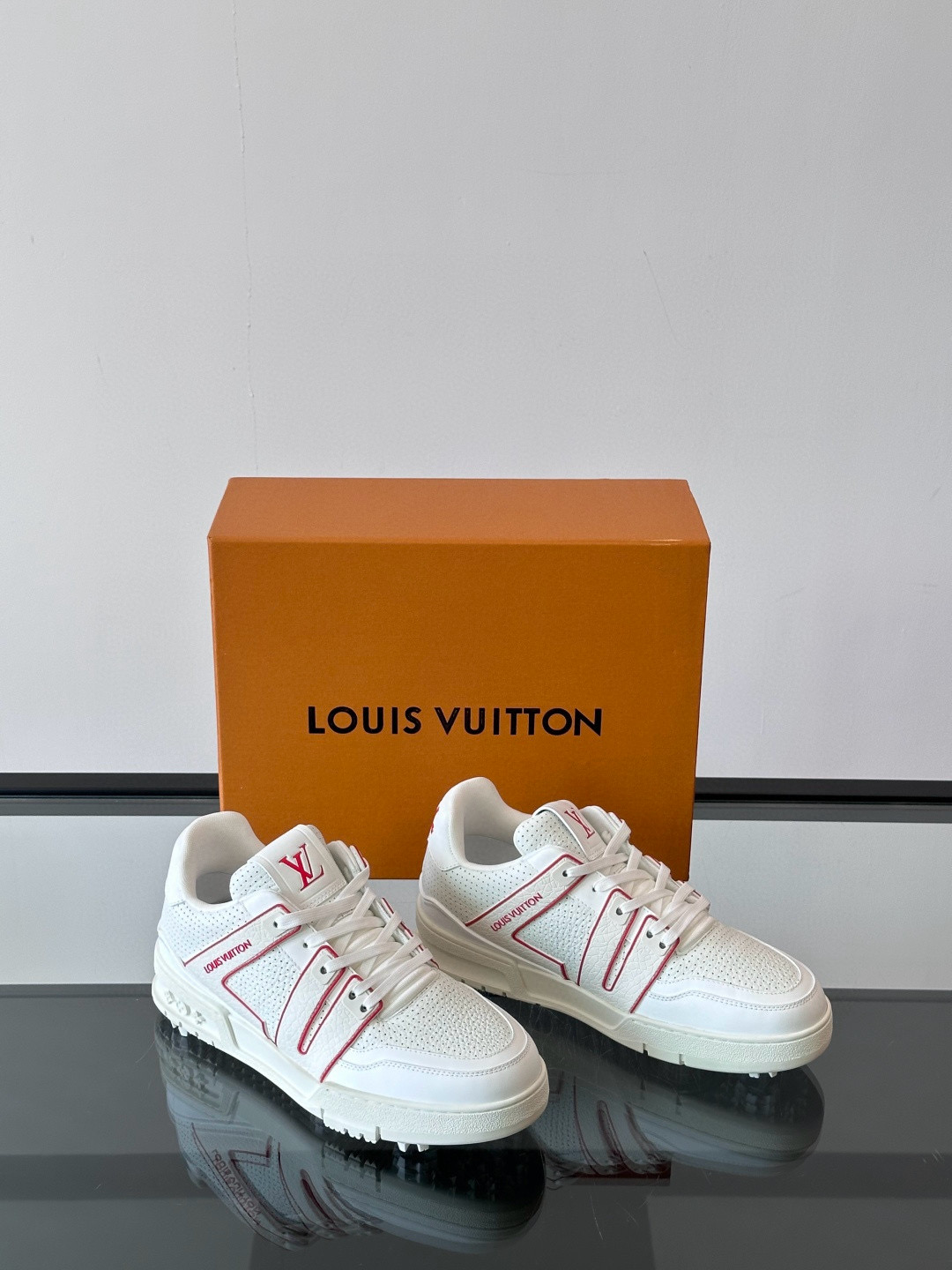루이비통 Louis Vuitton Trainer 스니커즈