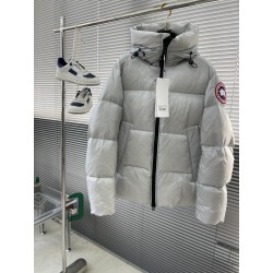 캐나다구스 Canada Goose 다운재킷