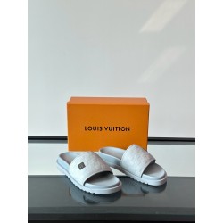 루이비통 Louis Vuitton 슬리퍼