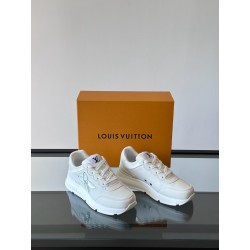 루이비통 Louis Vuitton 스니커즈 White