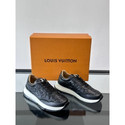 루이비통 Louis Vuitton 스니커즈