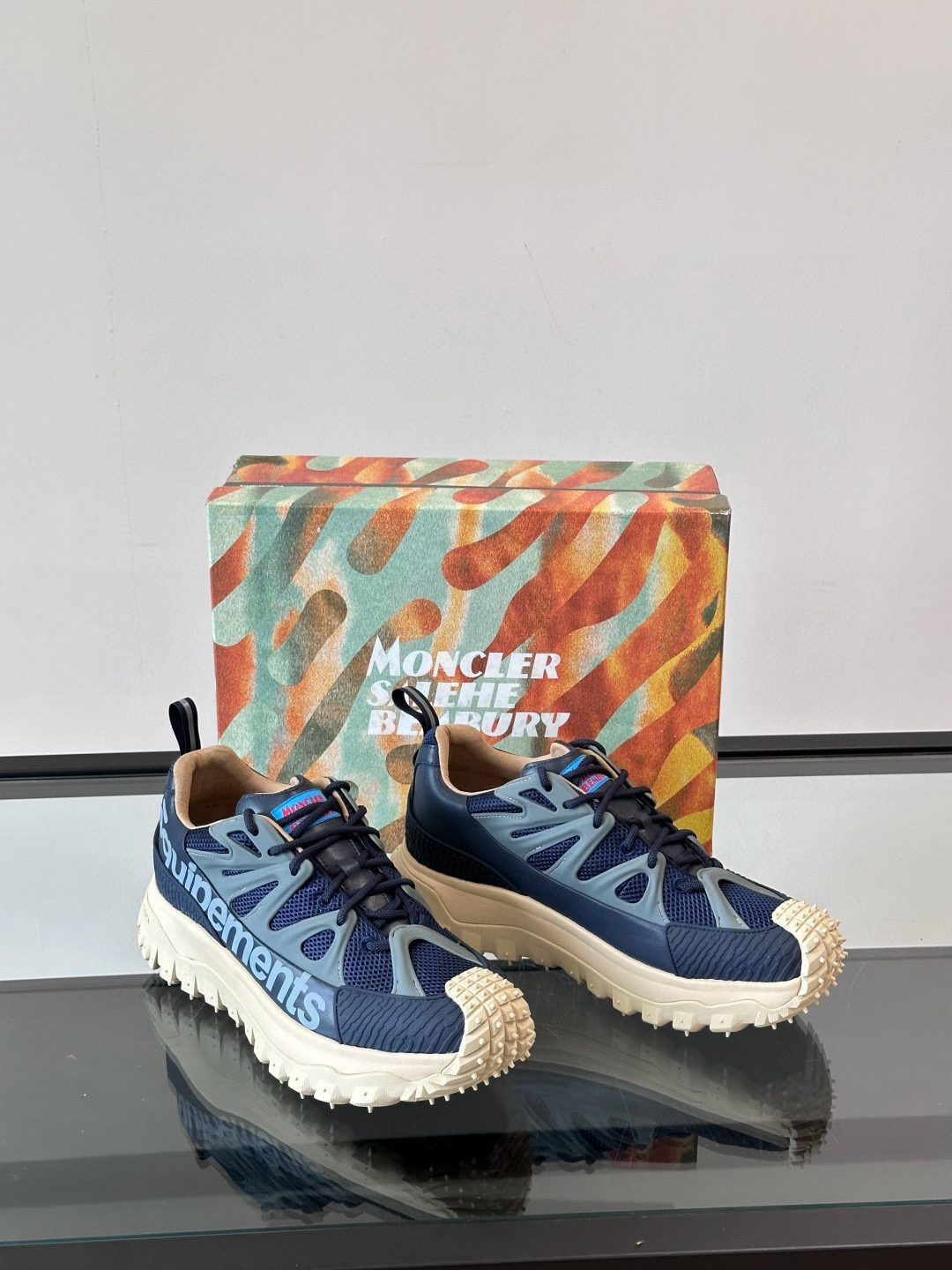 몽클레어 Moncler x SALEHBEMBURYTrailgrip Amoeba 스니커즈