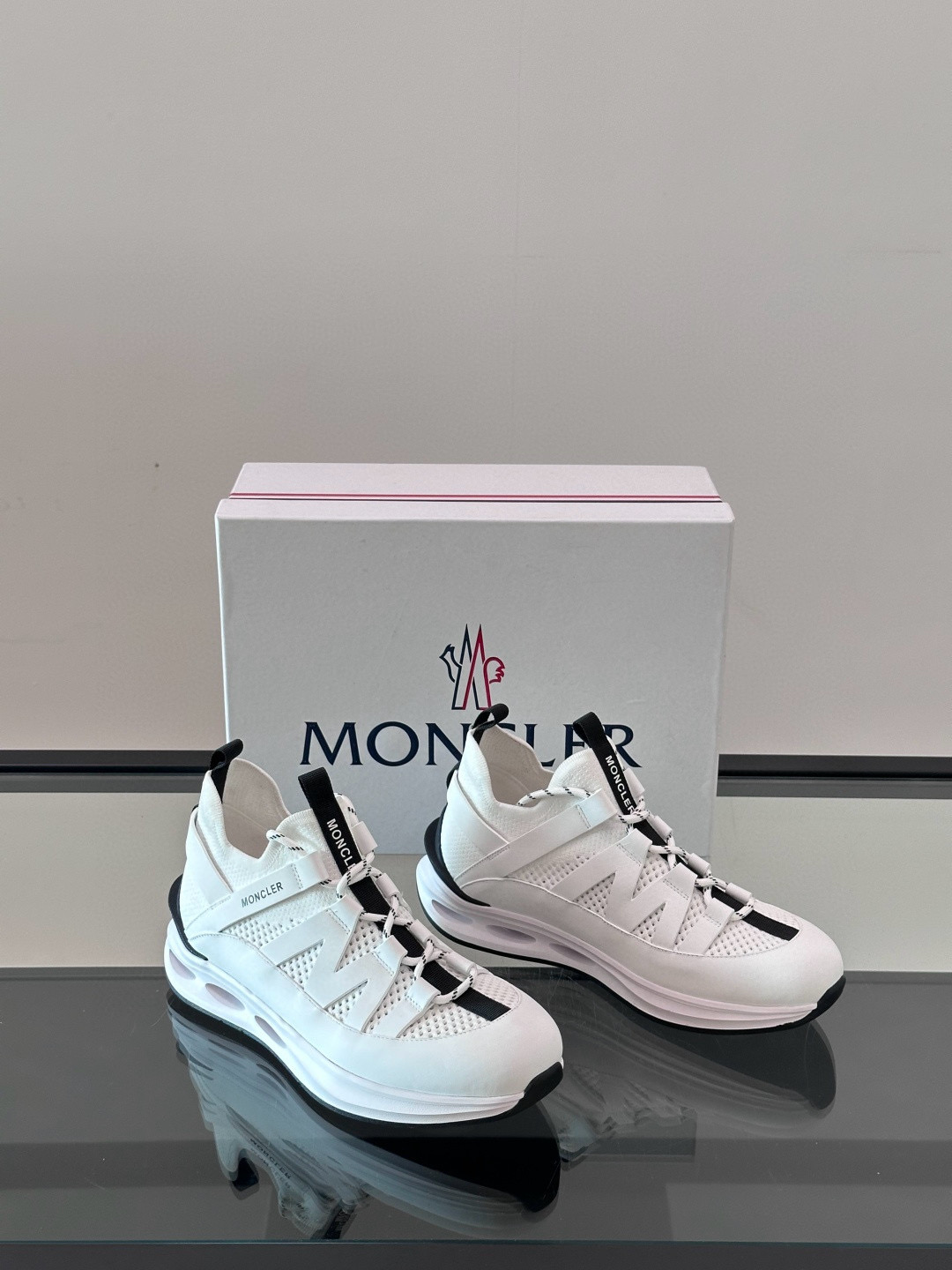 몽클레어 Moncler 스니커즈