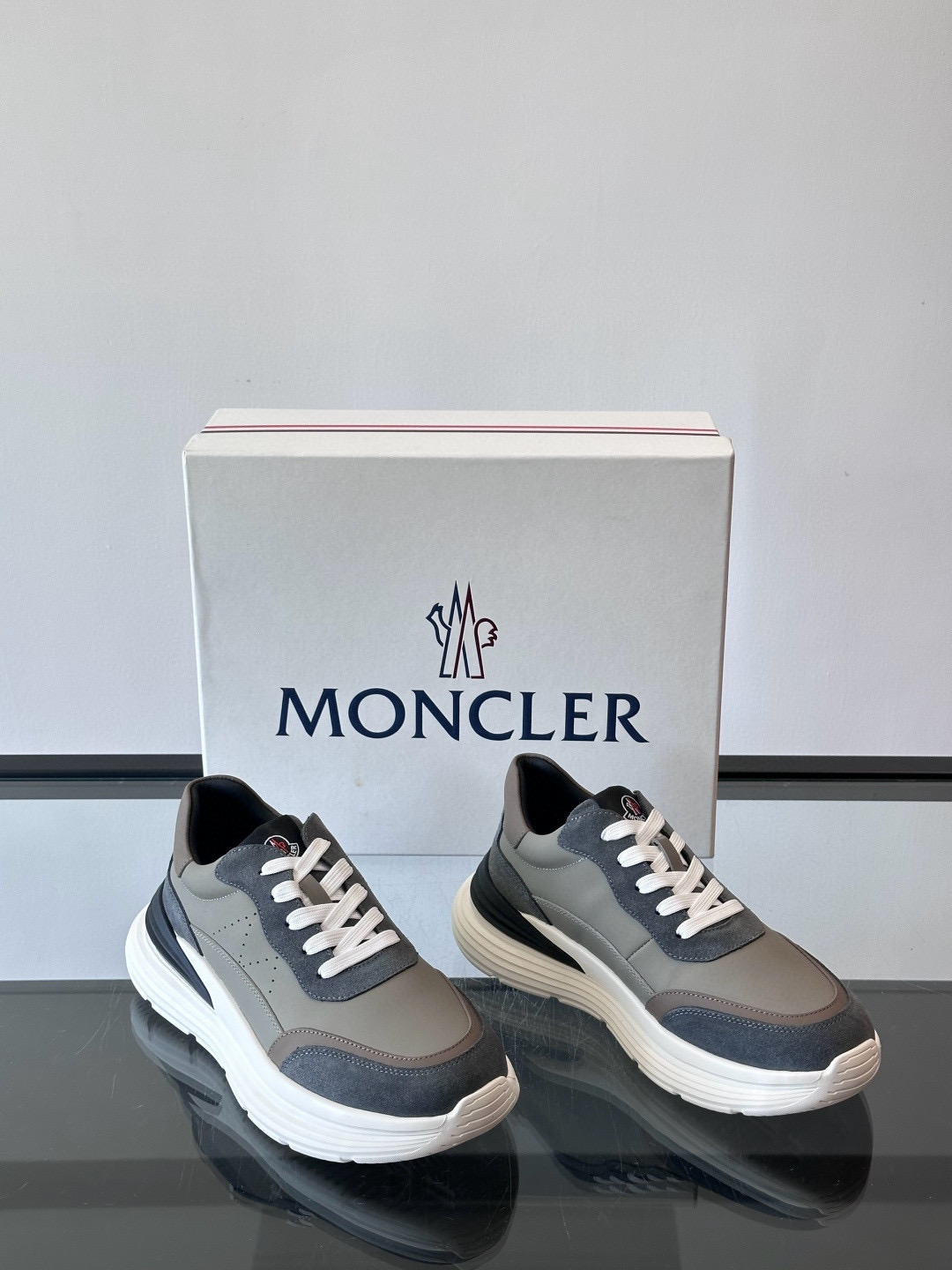 몽클레어 Moncler 스니커즈
