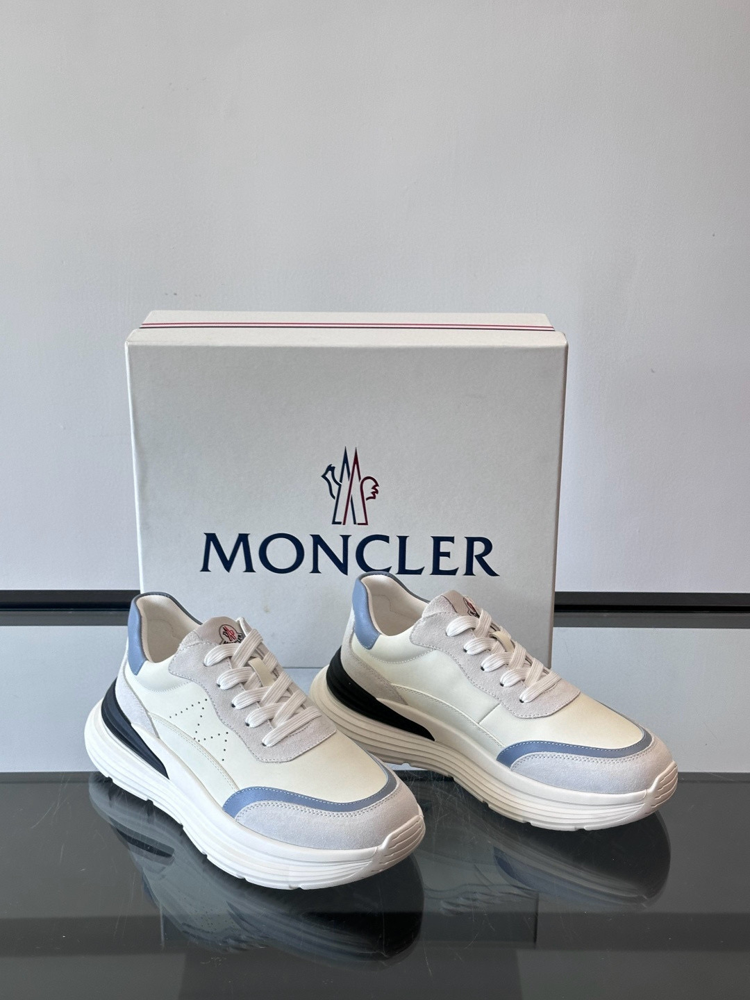 몽클레어 Moncler 스니커즈