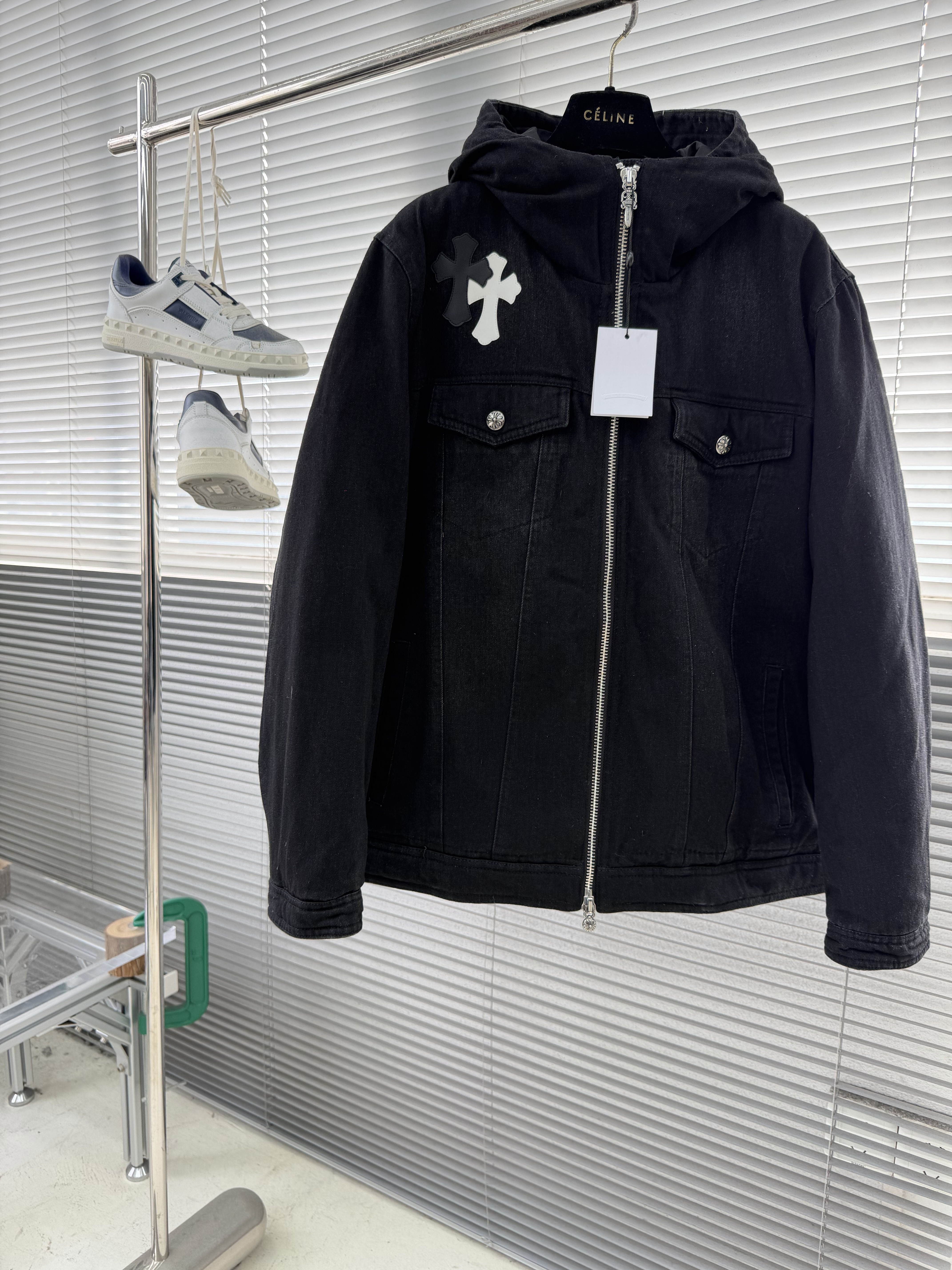 크롬하츠 Chrome Hearts 다운재킷