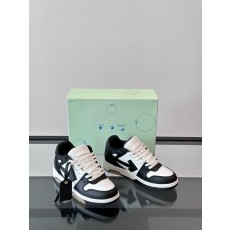 오프화이트 (Off-White) Out of office 스니커즈