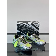 오프화이트 (Off-White) 스니커즈