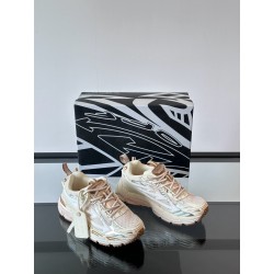 오프화이트 (Off-White) 스니커즈