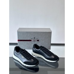 프라다 Prada 스니커즈