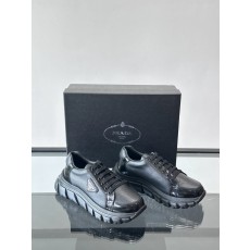 프라다 Prada Downtown Bold 스니커즈