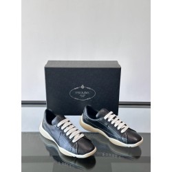 프라다 Prada Nappa 스니커즈 Black