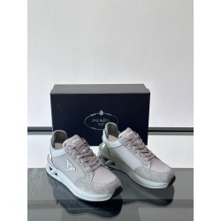 프라다 Prada 스니커즈