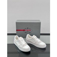 프라다 Prada 스니커즈