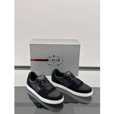 프라다 Prada 스니커즈