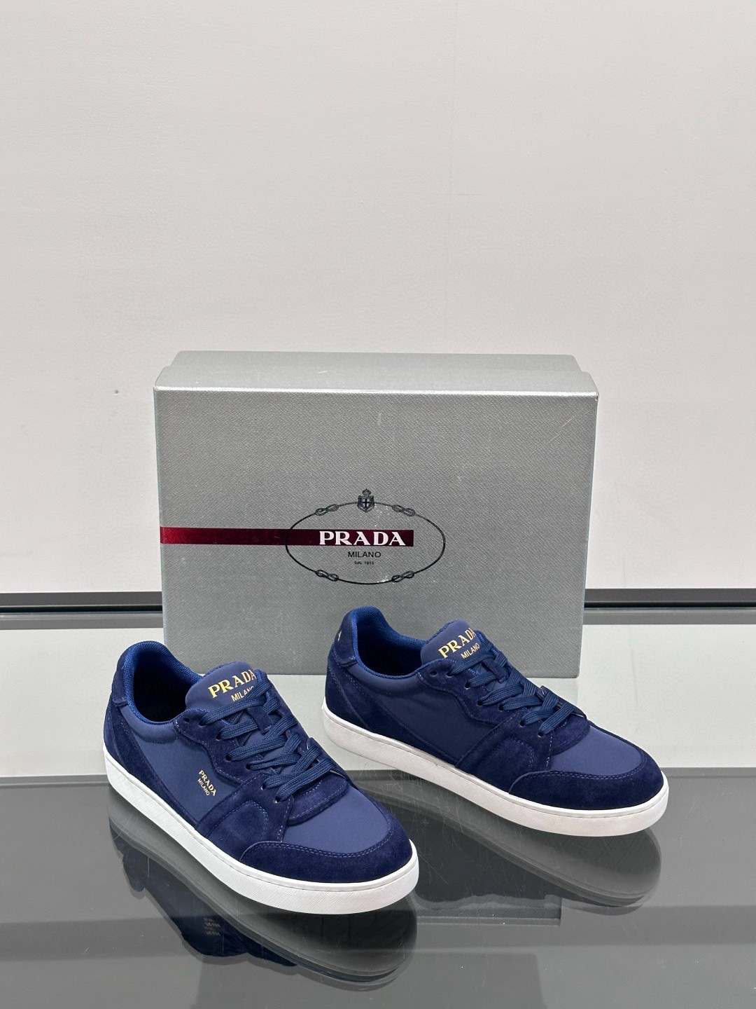 프라다 Prada 스니커즈