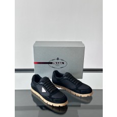 프라다 Prada 스니커즈