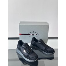 프라다 Prada 스니커즈