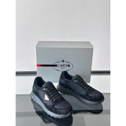 프라다 Prada 스니커즈