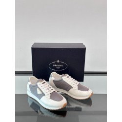 프라다 Prada 스니커즈