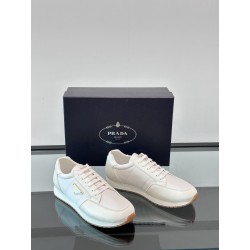 프라다 Prada 스니커즈