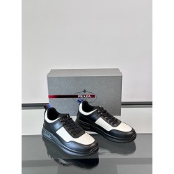 프라다 Prada 스니커즈