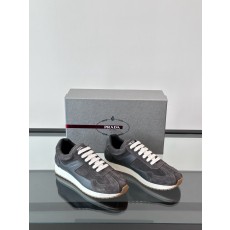 프라다 Prada 스니커즈