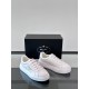 프라다 Prada 스니커즈 White