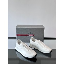 프라다 Prada 스니커즈