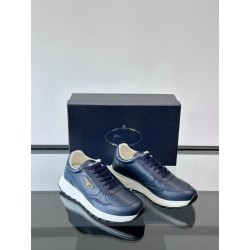 프라다 Prada 스니커즈