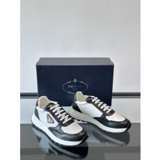 프라다 Prada 스니커즈
