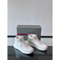 프라다 Prada 스니커즈