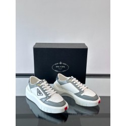 프라다 Prada 스니커즈