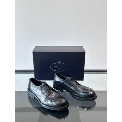 프라다 Prada 로퍼