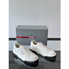 프라다 Prada 스니커즈