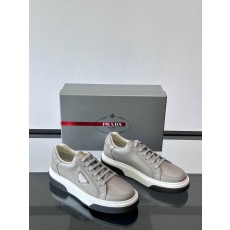 프라다 Prada 스니커즈