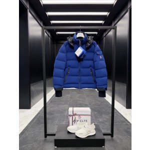 몽클레어 Moncler Montgetech 다운재킷.