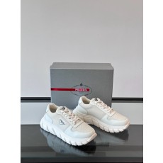 프라다 Prada 스니커즈