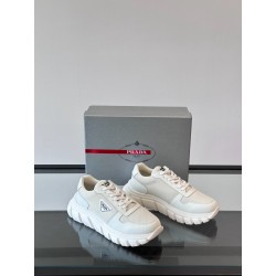 프라다 Prada 스니커즈