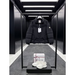 몽클레어 Moncler Matt Black 3144 다운재킷