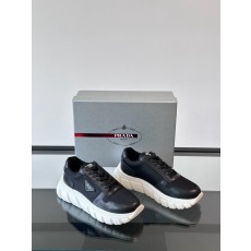 프라다 Prada 스니커즈