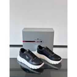 프라다 Prada 스니커즈