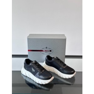 프라다 Prada 스니커즈