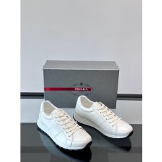 프라다 Prada 스니커즈