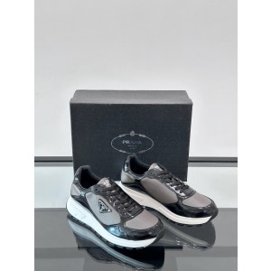 프라다 Prada Prax 스니커즈