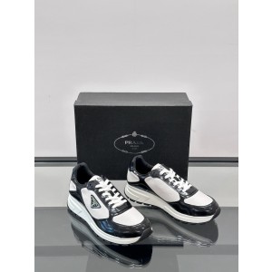 프라다 Prada Prax 스니커즈